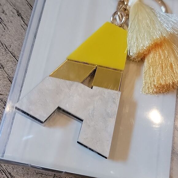 Monogram keychain letter A NWT  💛🤍 - Picture 2 of 4